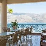 Aparthotel Lazaratos Kouvalata