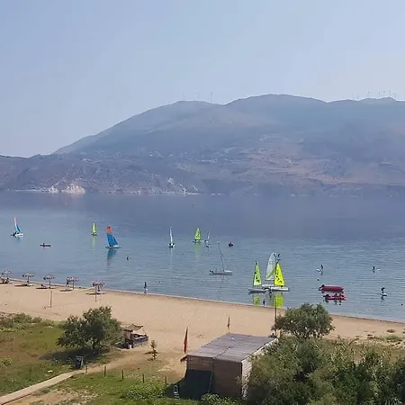 Appart hôtel Lazaratos Kouvalata