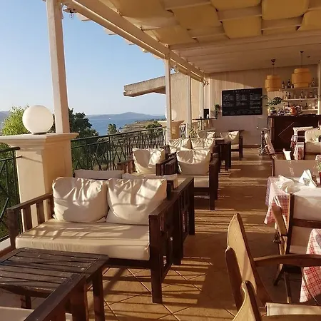 Lazaratos Appart hôtel