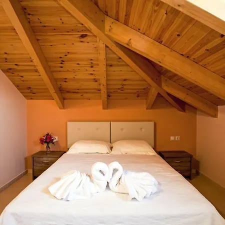 Lazaratos Appart hôtel 2*