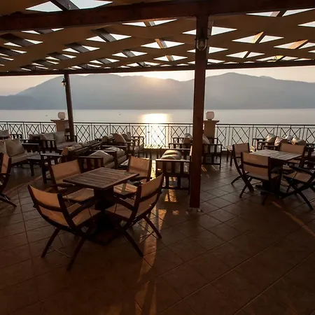 Lazaratos Appart hôtel